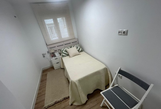 Revente - Appartement -
Torrevieja - Punta Prima