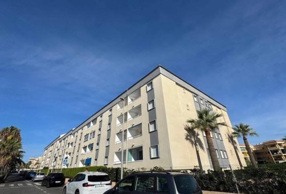 Revente - Appartement -
Torrevieja - Punta Prima