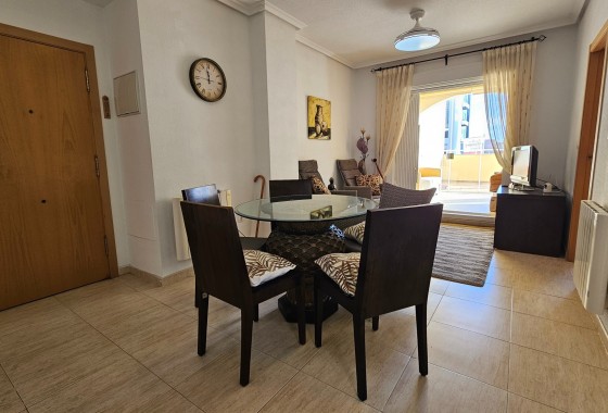 Herverkoop - Appartement / Flat -
Torrevieja