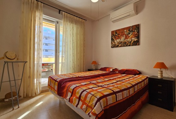 Herverkoop - Appartement / Flat -
Torrevieja