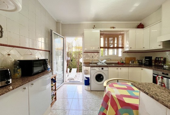 Sprzedaż - Apartament / Mieszkanie -
Playa Flamenca - Costa Blanca