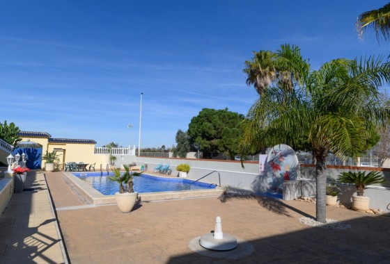 Revente - Appartement -
Torrevieja - La Mata