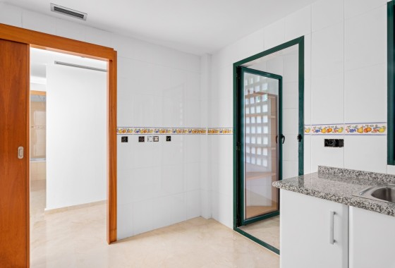 Resale - Wohnung / Appartement -
Altea - Altea Hills