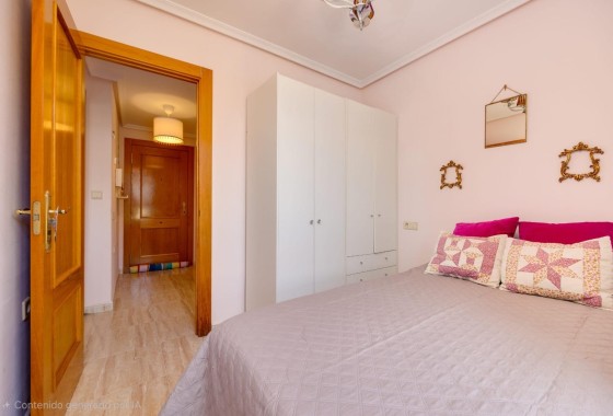 Venta - Apartamento / Piso -
Torrevieja - Center
