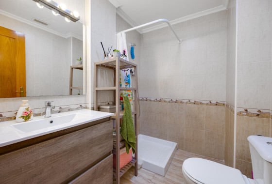 Venta - Apartamento / Piso -
Torrevieja - Center