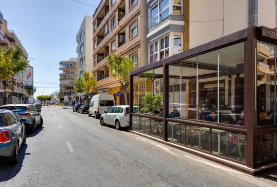 Venta - Apartamento / Piso -
Torrevieja - Center
