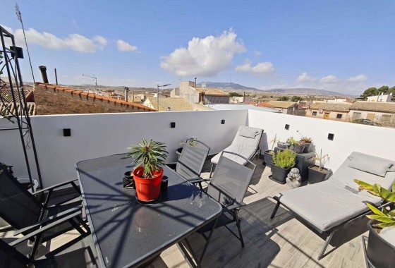 Revente - Maison de ville -
Pinoso - Inland