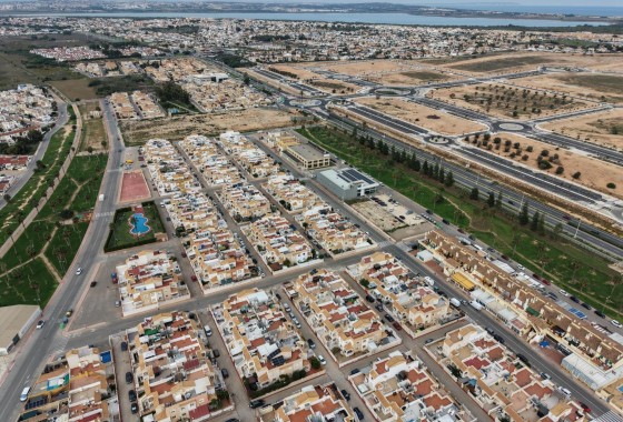 Herverkoop - Appartement / Flat -
Torrevieja - El limonar