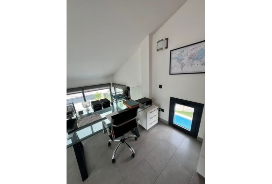 Herverkoop - Vrijstaande Villa -
Santiago de la ribera - Costa Calida
