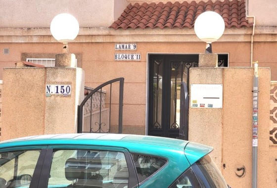 Resale - Wohnung / Appartement -
Torrevieja - Nueva Torrevieja