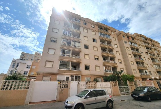 Resale - Wohnung / Appartement -
Torrevieja - Nueva Torrevieja