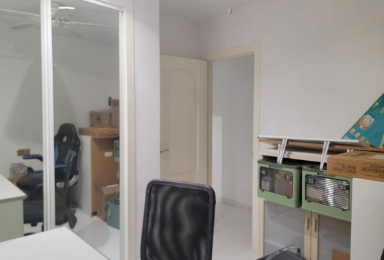 Sprzedaż - Apartament / Mieszkanie -
Torrevieja - Playa del Cura