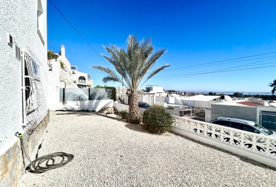 Herverkoop - Vrijstaande Villa -
Villamartín - Costa Blanca