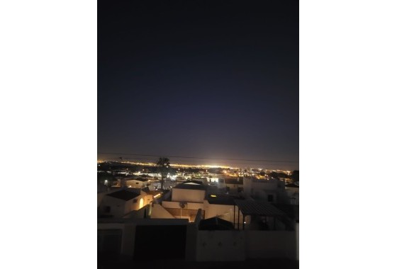 Herverkoop - Vrijstaande Villa -
Villamartín - Costa Blanca
