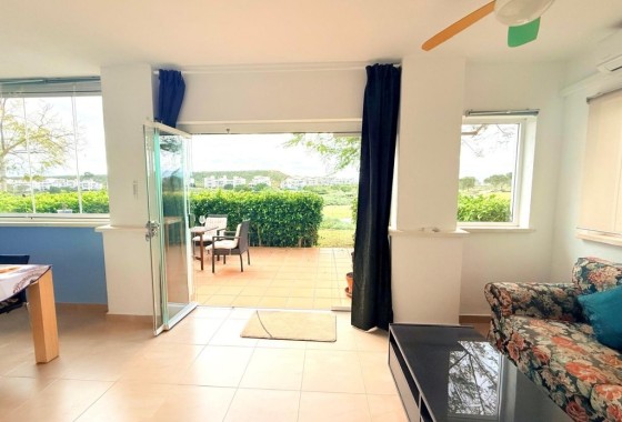 Sprzedaż - Apartament / Mieszkanie -
Hacienda Riquelme Golf Resort - Inland