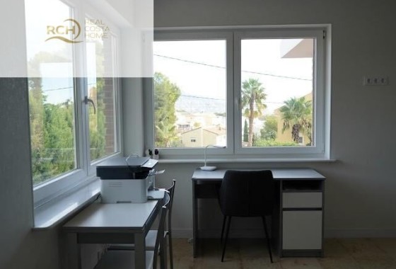 Resale - Freistehende Villa -
La Nucía - Montebello - Nou Espai