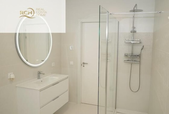 Resale - Freistehende Villa -
La Nucía - Montebello - Nou Espai