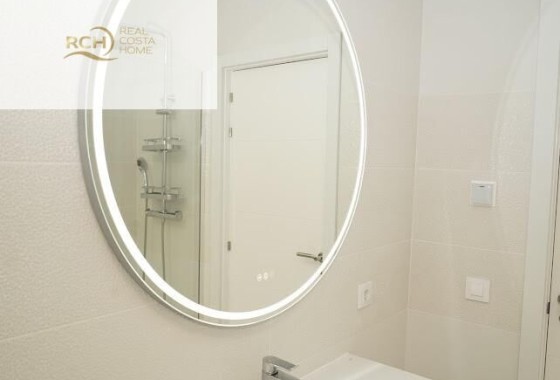 Resale - Freistehende Villa -
La Nucía - Montebello - Nou Espai