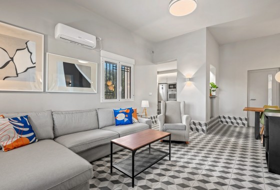 Herverkoop - Villa -
Elche - Elche/Elx