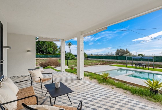 Herverkoop - Villa -
Elche - Elche/Elx