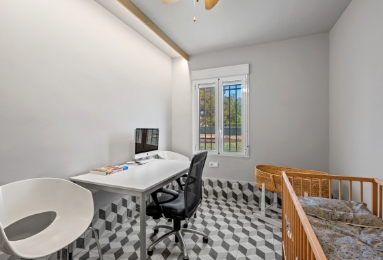 Herverkoop - Villa -
Elche - Elche/Elx