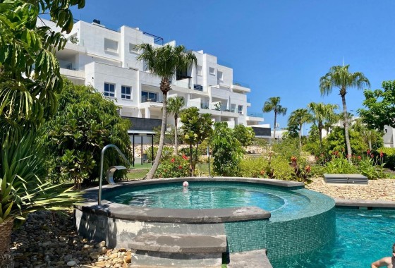 Herverkoop - Appartement / Flat -
Torrevieja - Punta Prima