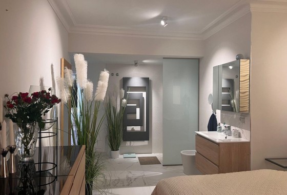Wiederverkauf - Wohnung / Apartment -
Torrevieja