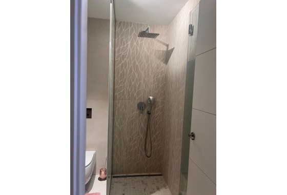 Wiederverkauf - Wohnung / Apartment -
Torrevieja