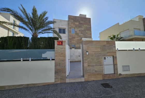 Revente - Villa Individuelle -
La Zenia - Costa Blanca