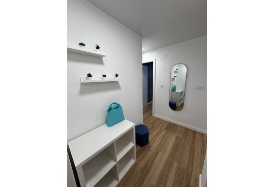 Venta - Apartamento / Piso -
Torrevieja - Estacion de autobuses