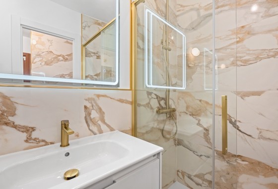 Revente - Appartement -
Orihuela Costa - Punta Prima