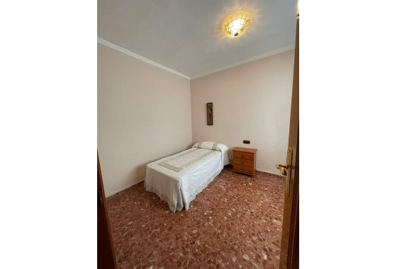 Sprzedaż - Apartament / Mieszkanie -
Torrevieja - Las Piscinas Naturales