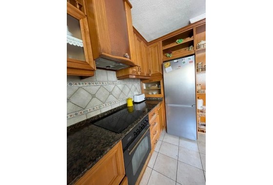 Sprzedaż - Apartament / Mieszkanie -
Torrevieja - Las Piscinas Naturales