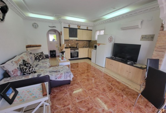 Resale - Stadthaus -
Torrevieja - El chaparral