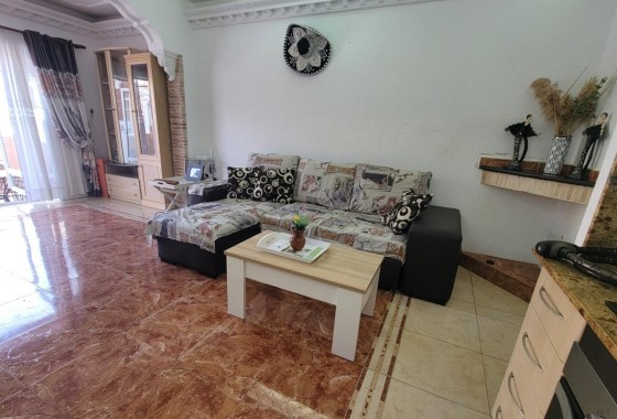 Resale - Stadthaus -
Torrevieja - El chaparral