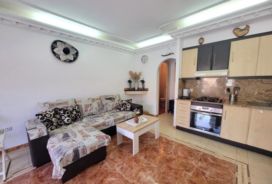 Resale - Stadthaus -
Torrevieja - El chaparral
