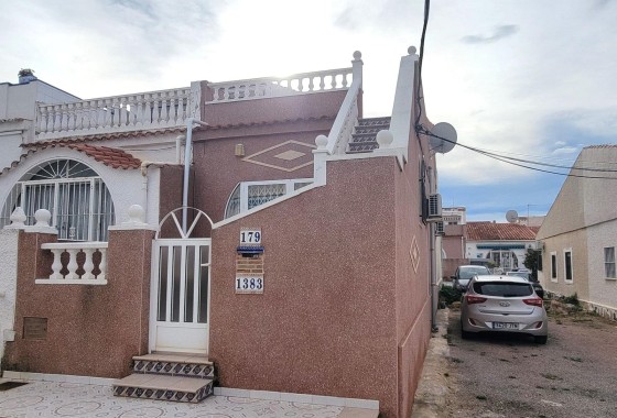 Resale - Stadthaus -
Torrevieja - El chaparral