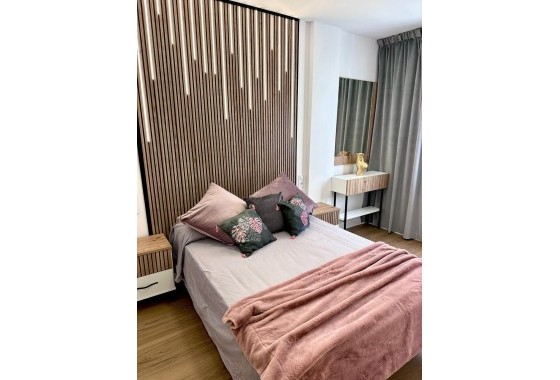 Herverkoop - Appartement / Flat -
Torrevieja - Playa del Cura