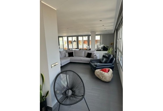 Revente - Appartement -
Torrevieja - El Acequión - Los Náufragos