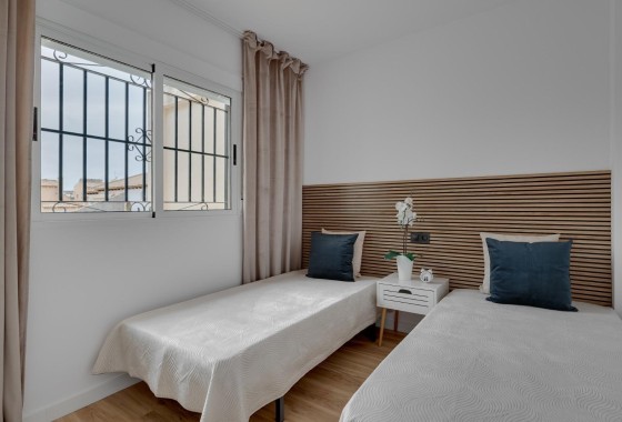 Herverkoop - Stadswoning -
Orihuela Costa - Los Balcones
