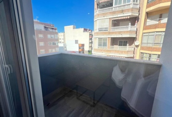 Herverkoop - Appartement / Flat -
Torrevieja - Parque de las Naciones