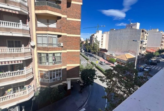 Herverkoop - Appartement / Flat -
Torrevieja - Parque de las Naciones