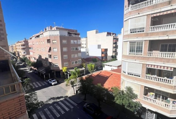 Herverkoop - Appartement / Flat -
Torrevieja - Parque de las Naciones