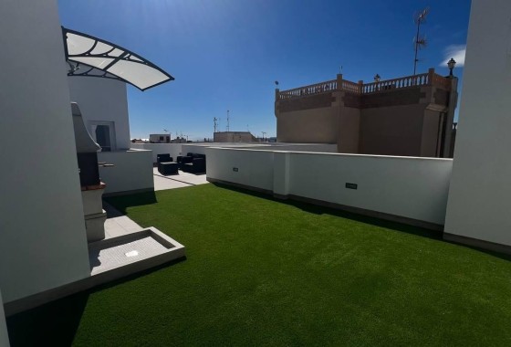 Herverkoop - Appartement / Flat -
Torrevieja - Parque de las Naciones