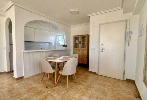Sprzedaż - Apartament / Mieszkanie -
Torrevieja - Punta Prima