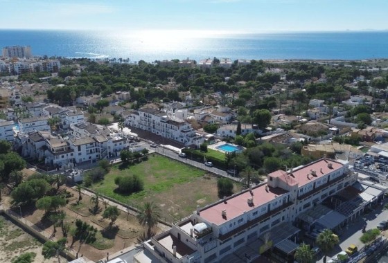 Sprzedaż - Apartament / Mieszkanie -
Torrevieja - Punta Prima