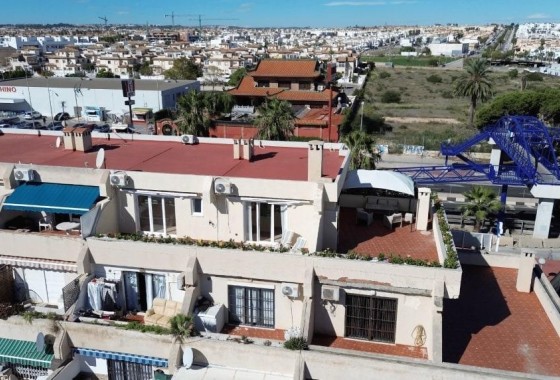 Sprzedaż - Apartament / Mieszkanie -
Torrevieja - Punta Prima