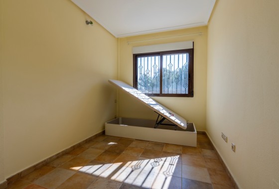 Venta - Chalet Independiente -
Villamartín