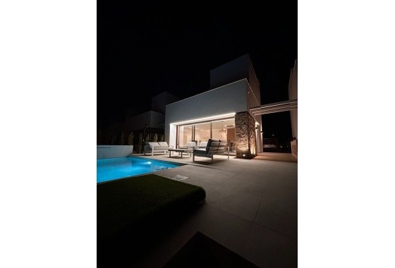 Sale - Detached Villa -
Santa Rosalia Resort - Inland