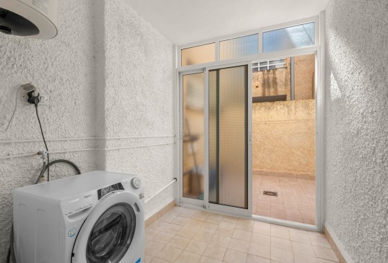 Herverkoop - Appartement / Flat -
Los Urrutias - ESTRELLA DE MAR